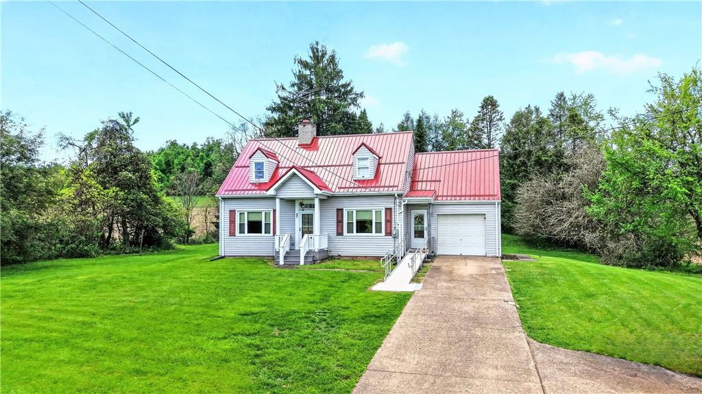 607 Cemetery Road, Perryopolis, PA 15473