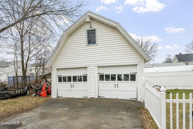 1301 Belmont Avenue, Schenectady, NY 12308