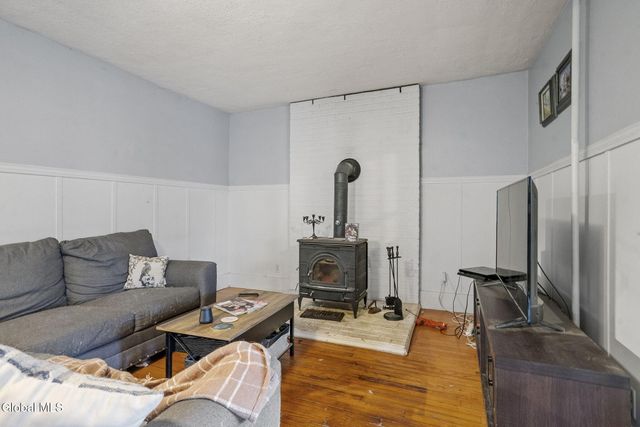 1301 Belmont Avenue, Schenectady, NY 12308