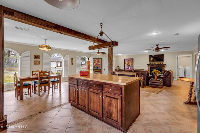 615 N Haven Drive, Biloxi, MS 39532