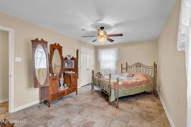 615 N Haven Drive, Biloxi, MS 39532