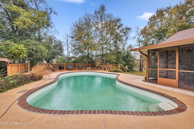 615 N Haven Drive, Biloxi, MS 39532