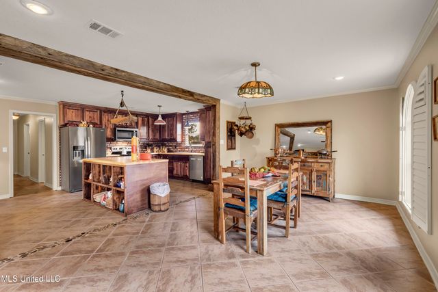 615 N Haven Drive, Biloxi, MS 39532