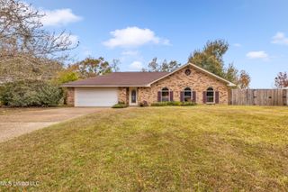 615 N Haven Drive, Biloxi, MS 39532