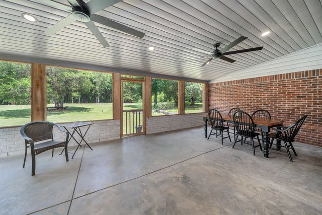 372 CR 218 DR, Corinth, MS 38834