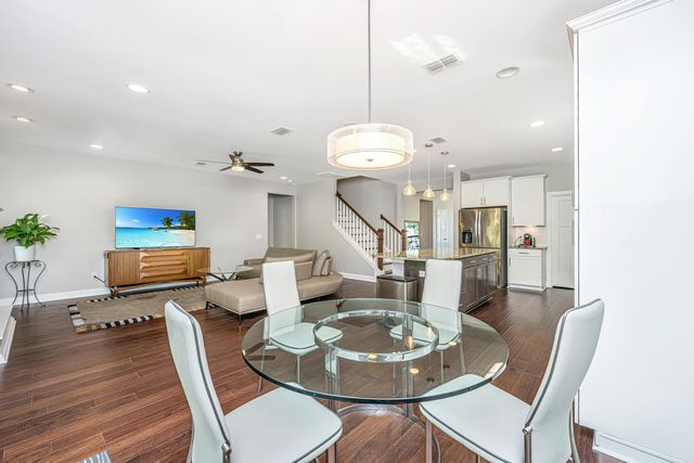 1277 Pearwood Court, Mount Pleasant, SC 29466