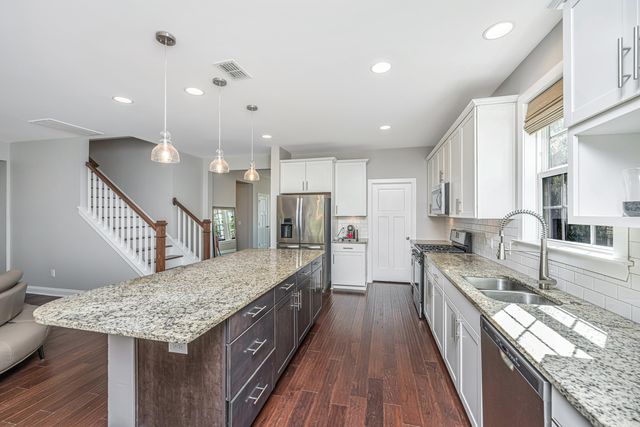 1277 Pearwood Court, Mount Pleasant, SC 29466