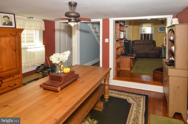 122 E BURLINGTON ST, Bordentown, NJ 08505