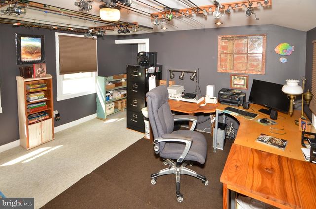 122 E BURLINGTON ST, Bordentown, NJ 08505