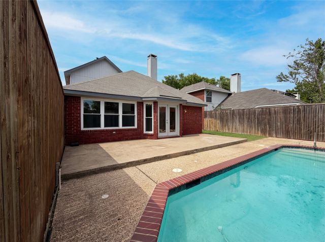 610 Saint Andrews Place, Coppell, TX 75019