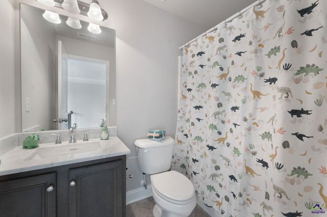 606 Shoshone Circle, Kathleen, GA 31047