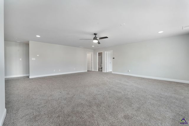 606 Shoshone Circle, Kathleen, GA 31047