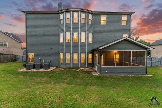 606 Shoshone Circle, Kathleen, GA 31047