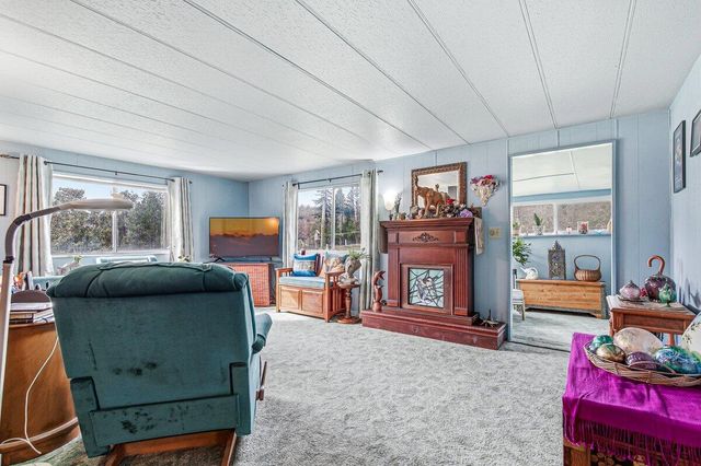 6901 Old Stage Road UNIT 24, Central Point, OR 97502