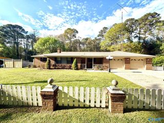 110 Beason Lane, Albertville, AL 35950