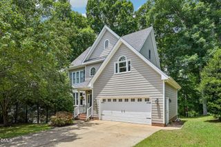 412 W Ballentine Street, Holly Springs, NC 27540