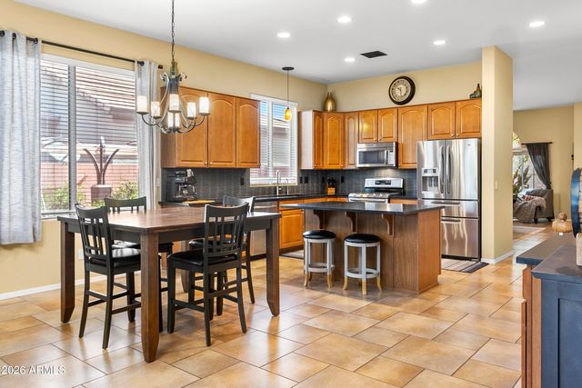 8230 S 34TH Drive, Laveen, AZ 85339