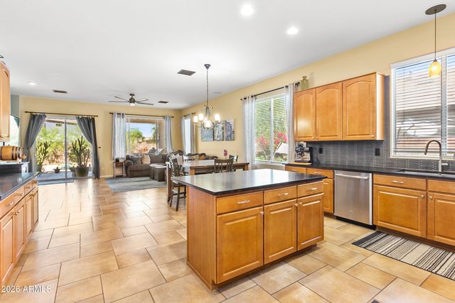 8230 S 34TH Drive, Laveen, AZ 85339