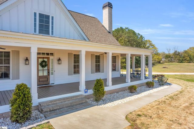 766 Mckelvey Road, Pelzer, SC 29669