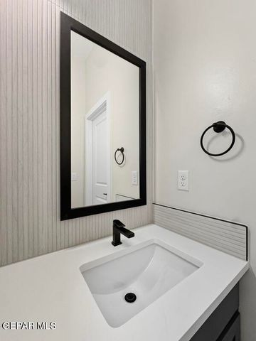 7275 Bobcat Hollow Drive, El Paso, TX 79911