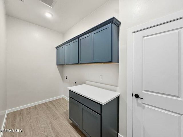 7275 Bobcat Hollow Drive, El Paso, TX 79911