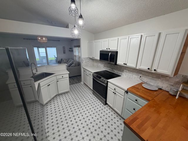 11058 MIATA Court, Jacksonville, FL 32246