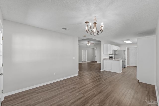 8134 Menorca St, Navarre, FL 32566