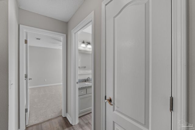 8134 Menorca St, Navarre, FL 32566