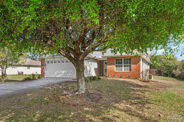 8134 Menorca St, Navarre, FL 32566