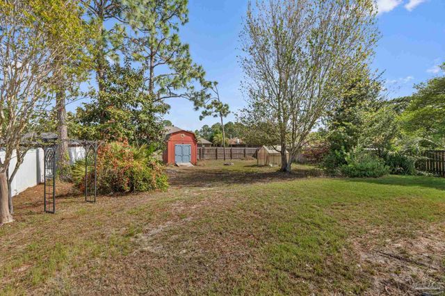 8134 Menorca St, Navarre, FL 32566
