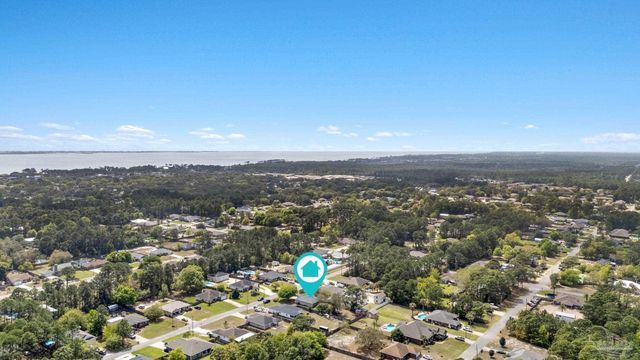 8134 Menorca St, Navarre, FL 32566