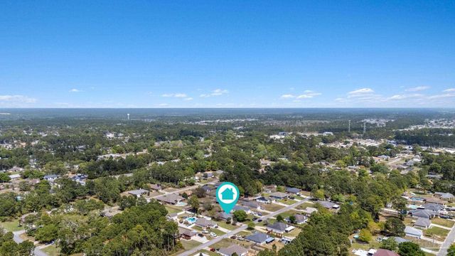 8134 Menorca St, Navarre, FL 32566