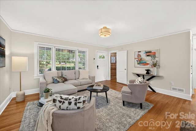 1808 Truman Road, Charlotte, NC 28205