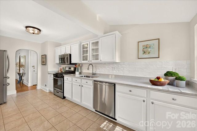 1808 Truman Road, Charlotte, NC 28205