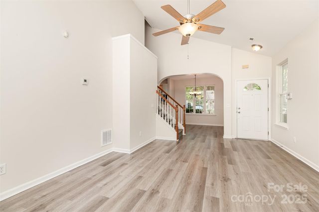 8390 Chaceview Court, Charlotte, NC 28269