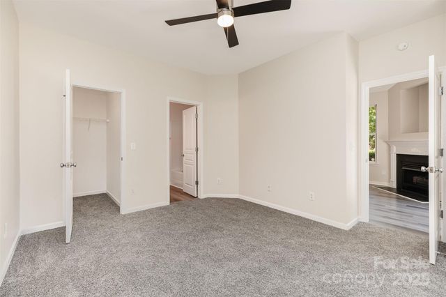 8390 Chaceview Court, Charlotte, NC 28269