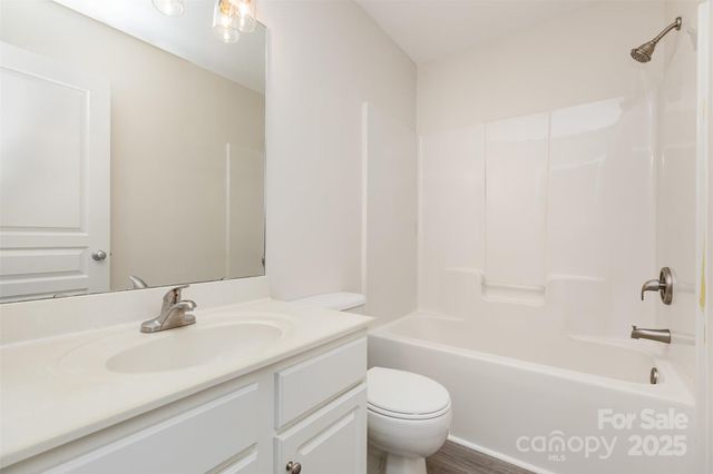 8390 Chaceview Court, Charlotte, NC 28269