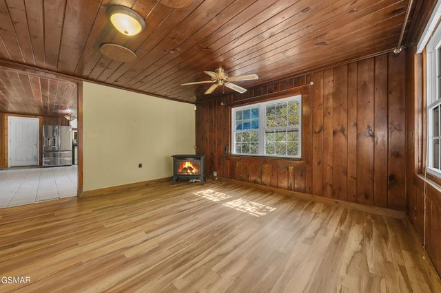 4155 Green Corner Road, Hartford, TN 37753