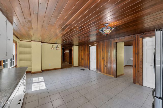 4155 Green Corner Road, Hartford, TN 37753