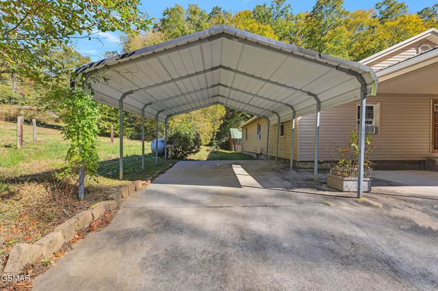4155 Green Corner Road, Hartford, TN 37753