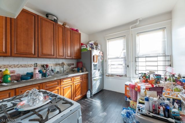 208 N 19Th St, East Orange City, NJ 07017