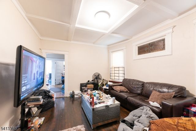 208 N 19Th St, East Orange City, NJ 07017