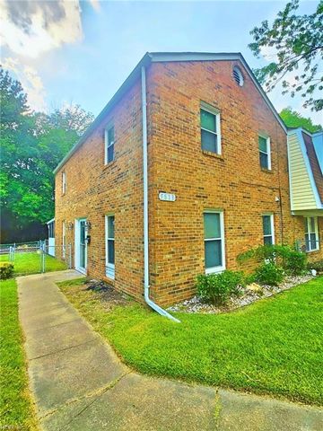 5813 W Hastings CT, Virginia Beach, VA 23462