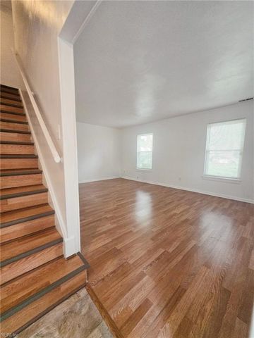 5813 W Hastings CT, Virginia Beach, VA 23462