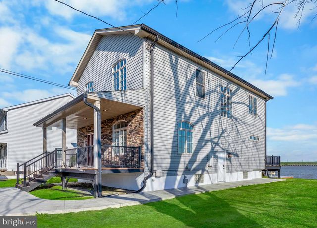 7214 GREENBANK RD, Middle River, MD 21220