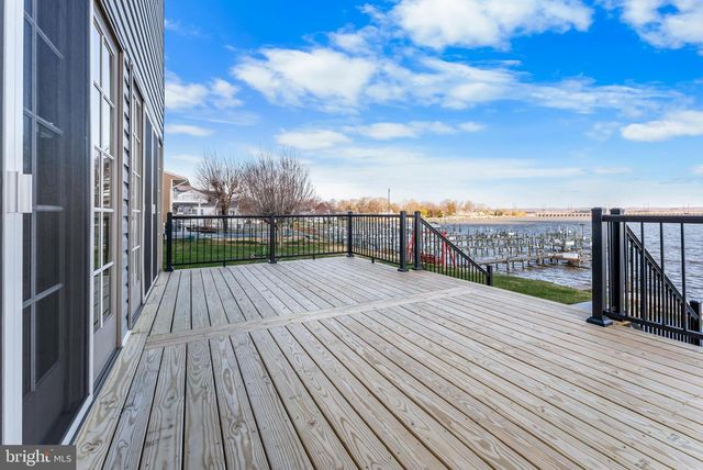 7214 GREENBANK RD, Middle River, MD 21220