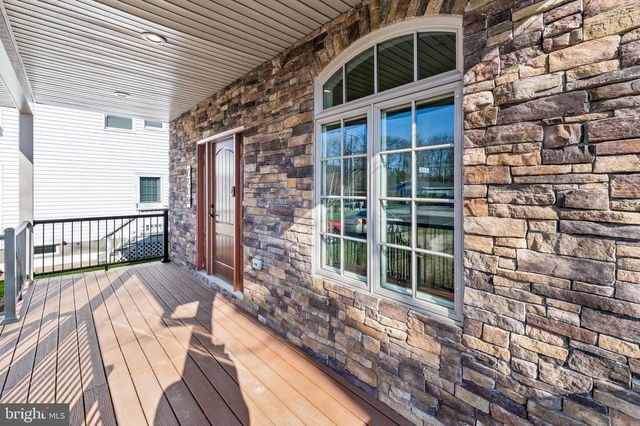 7214 GREENBANK RD, Middle River, MD 21220