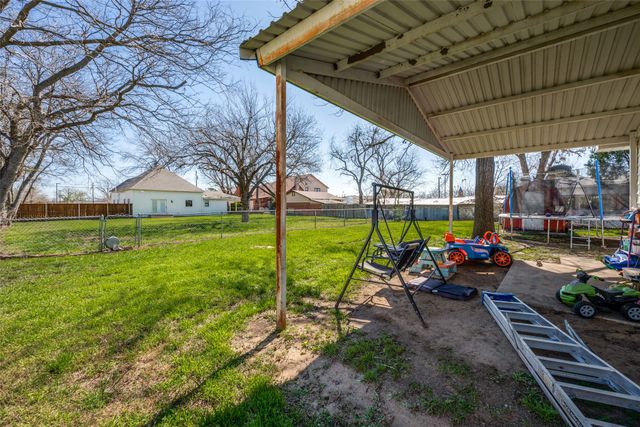 521 N Columbia Street, Stephenville, TX 76401