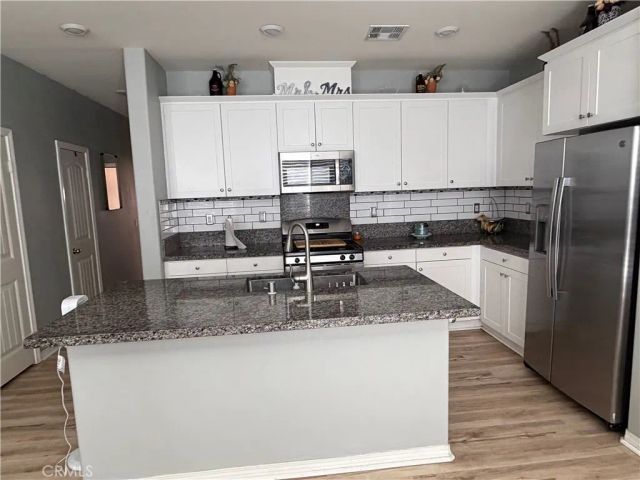 16571 Wyndham 11, Fontana, CA 92336