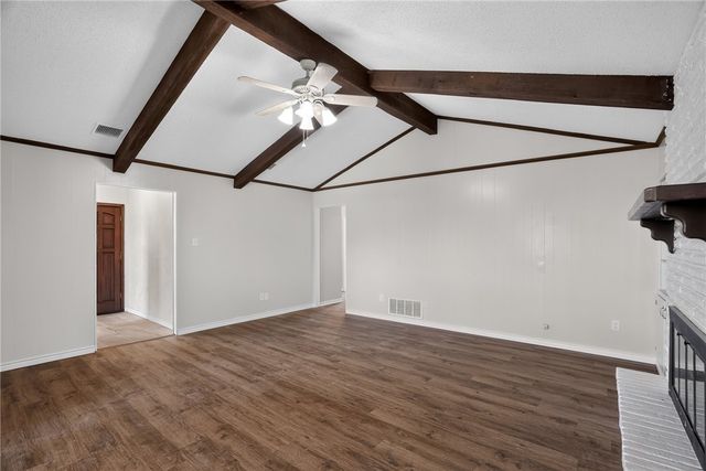 106 Terlingua Dr, Portland, TX 78374